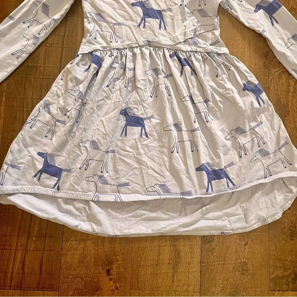 Tea collection purple lavender horse dress girls Sz 8 100% cotton LS